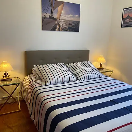 Proche Mer, Cour Privee Et Grand Jardin Clos - 2 A 5 Personnes (adults Only) * Réville