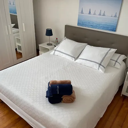 Proche Et Petites Plages, Cour Privée Et Grand Jardin Clos - 2 à 5 Personness