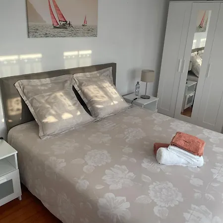 Proche Et Petites Plages, Cour Privée Et Grand Jardin Clos - 2 à 5 Personness Casa vacanze *