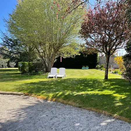 Proche Mer - Grand Jardin Clos - 2 A 5 Personnes - St Vaast La Hougue A 4 Kms (Adults Only) 度假居 *