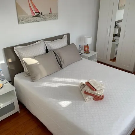 Proche Mer, Cour Privee Et Grand Jardin Clos - 2 A 5 Personnes (adults Only) Réville