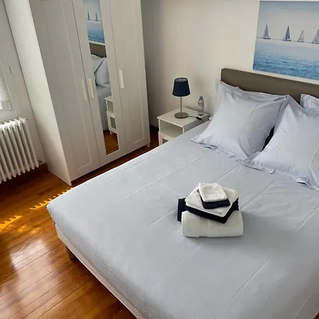 Proche Mer, Cour Privee Et Grand Jardin Clos - 2 A 5 Personnes (adults Only)