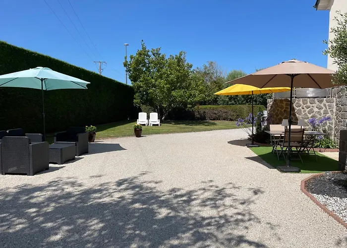 Ferienhaus Proche Mer, Cour Privee Et Grand Jardin Clos - 2 A 5 Personnes (adults Only) *